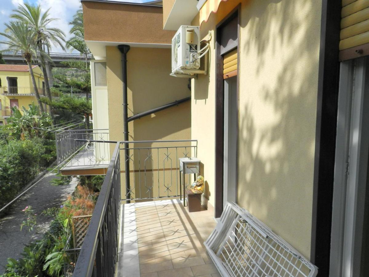 In Marina: A Step Away From The Sea And From The Center! Apartment