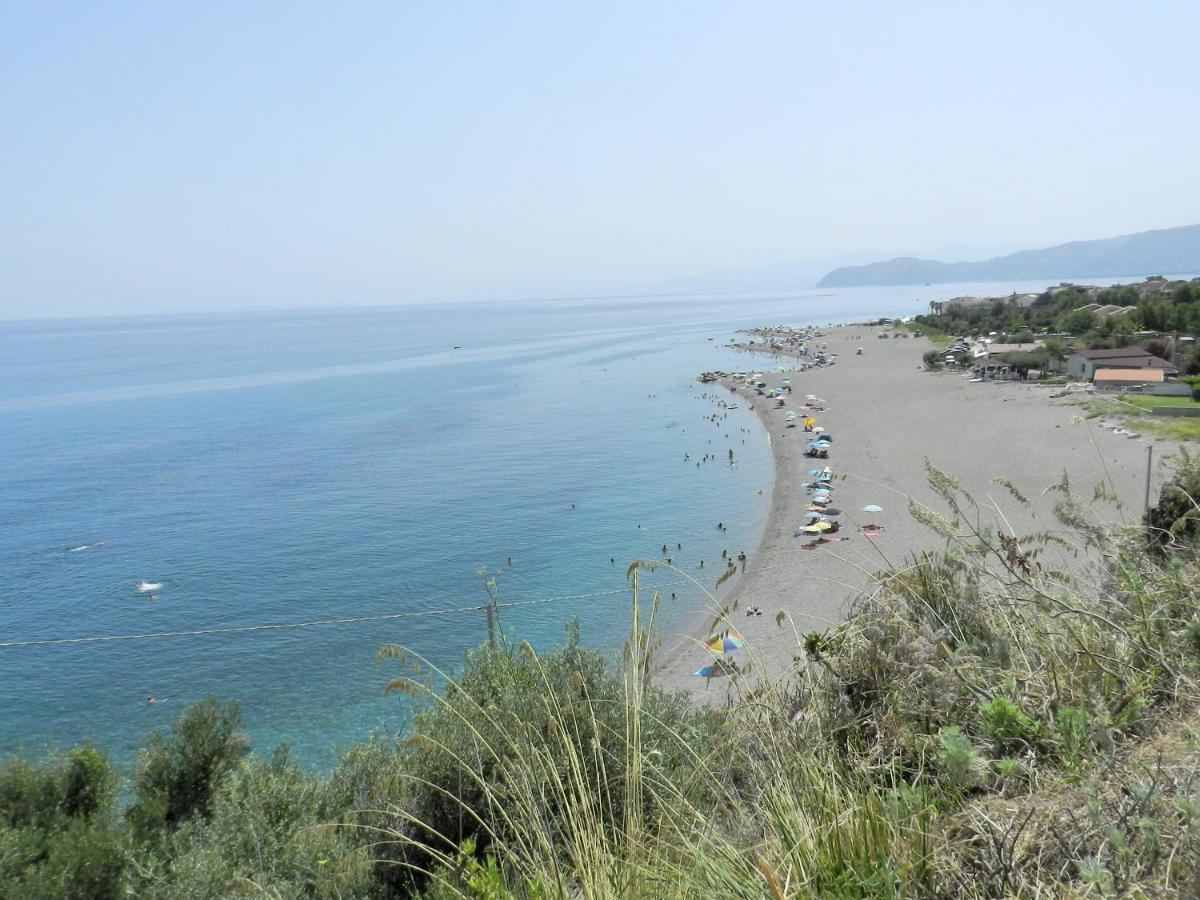 Apartamento In Marina: A Step Away From The Sea And From The Center! Patti
