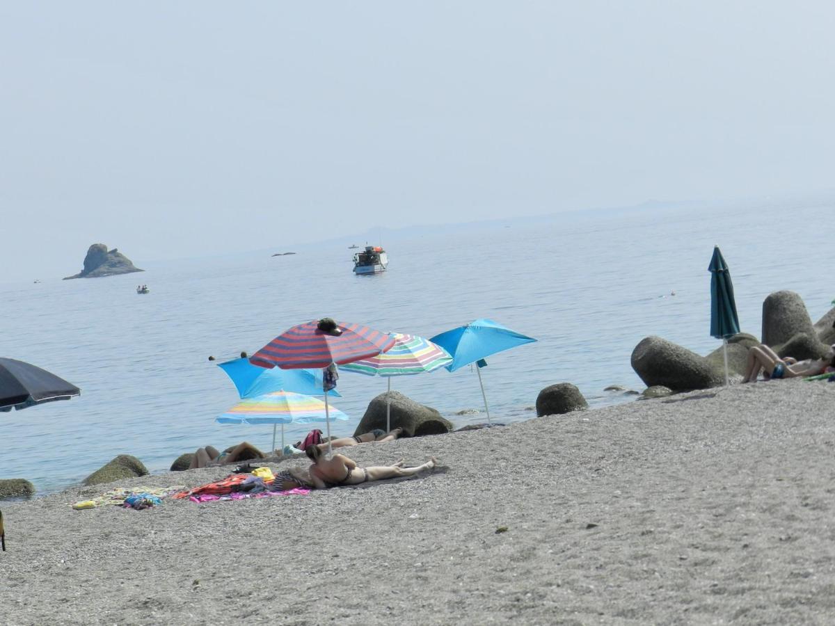 In Marina: A Step Away From The Sea And From The Center! Apartamento
